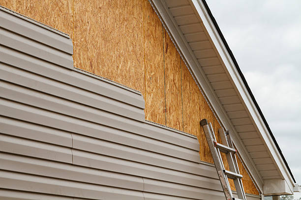 24/7 Emergency Siding Repair experts in Davidsville, PA